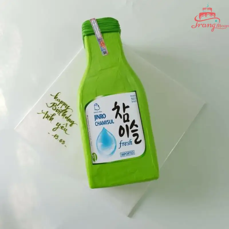 Bánh Sinh Nhật Hình Chai Rượu Soju Độc Đáo BR11