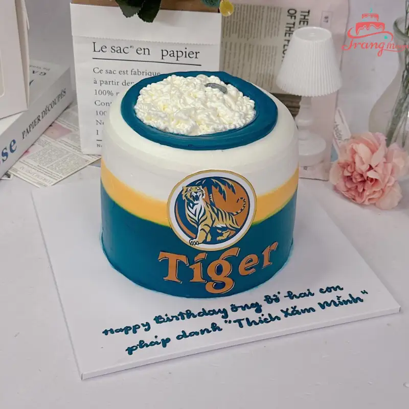 Bánh Kem Hình Bia Tiger Hài Hước Độc Đáo BR07